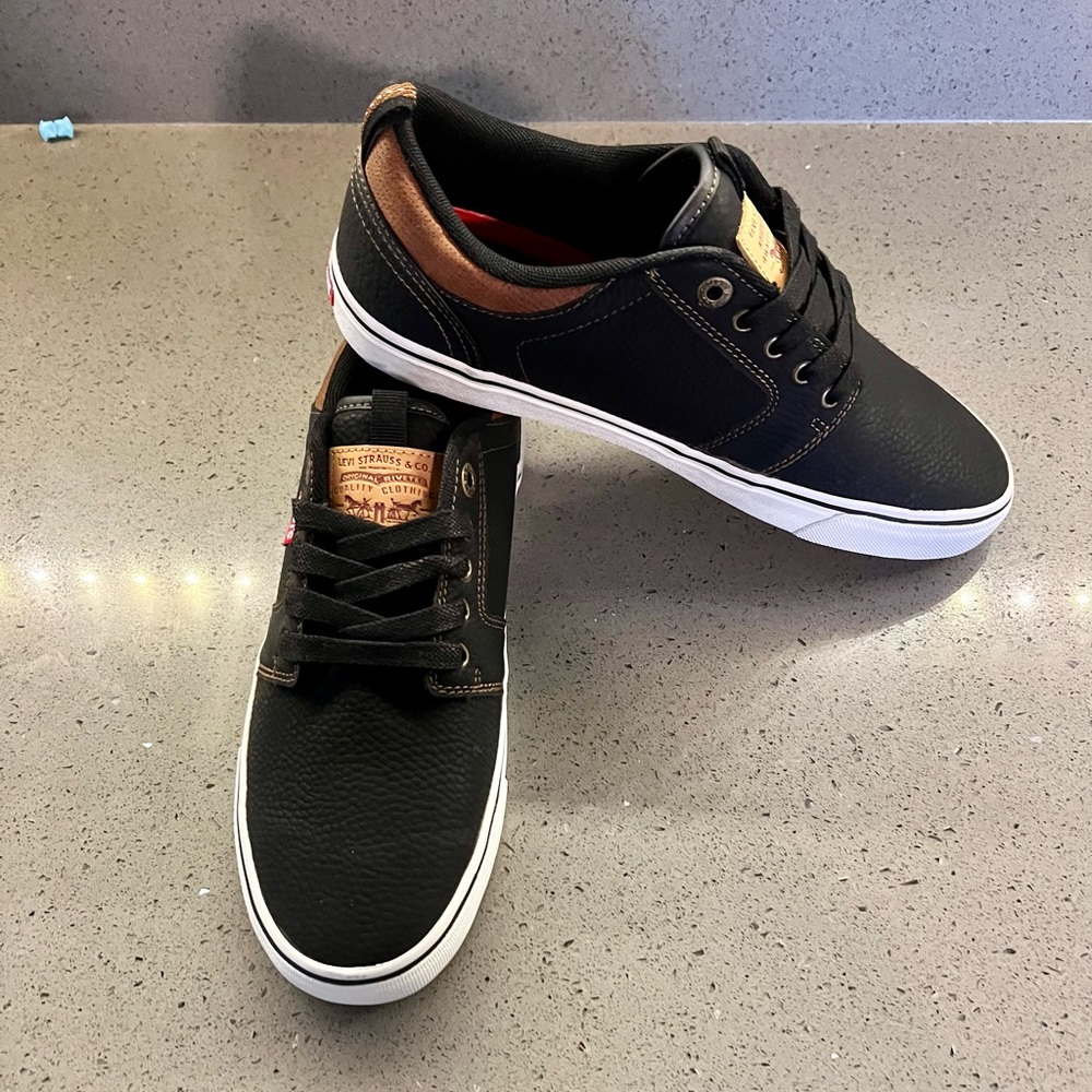 Levi's Mens Miles Tumbled Wx Rubber Sole Casual Fashion Sneaker Shoe